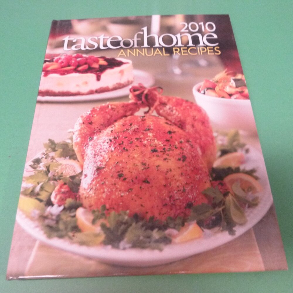 2010 Taste of Home Annual Recipes - Hardcover By Cassidy, Catherine, ed